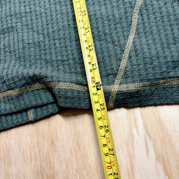 Free People Starlight Thermal Tunic Small Olive Waffle Knit Camo Cuff Oversized - Picture 12 of 13